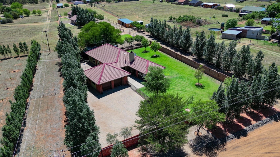 10 Bedroom Property for Sale in Bainsvlei Free State